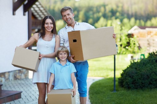 Moving day preparation for house removals in Eastbarnet